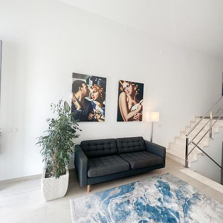 Апартаменты Cozy And Modern Family Flat Carihuela Торремолинос Экстерьер фото