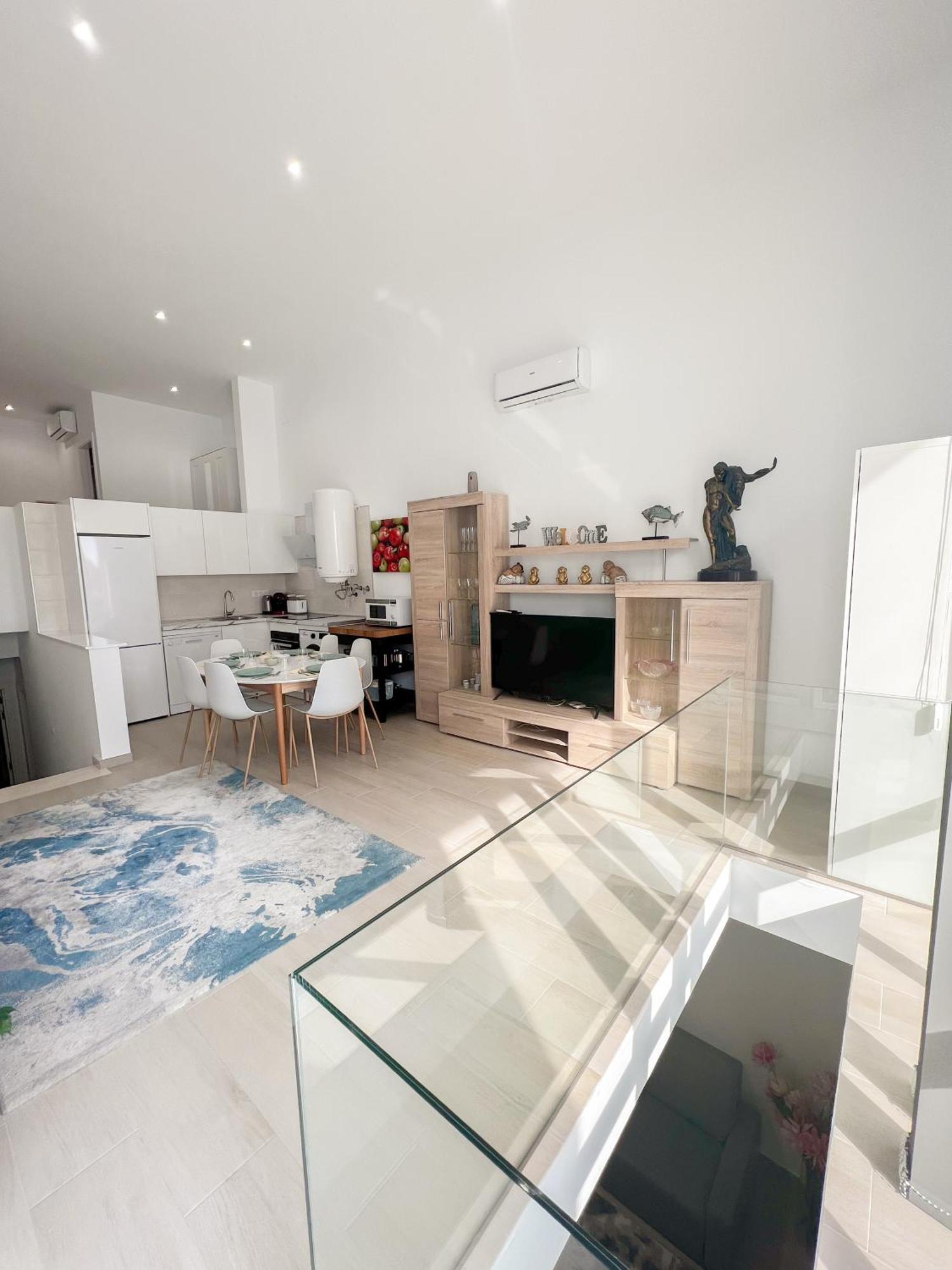 Апартаменты Cozy And Modern Family Flat Carihuela Торремолинос Экстерьер фото