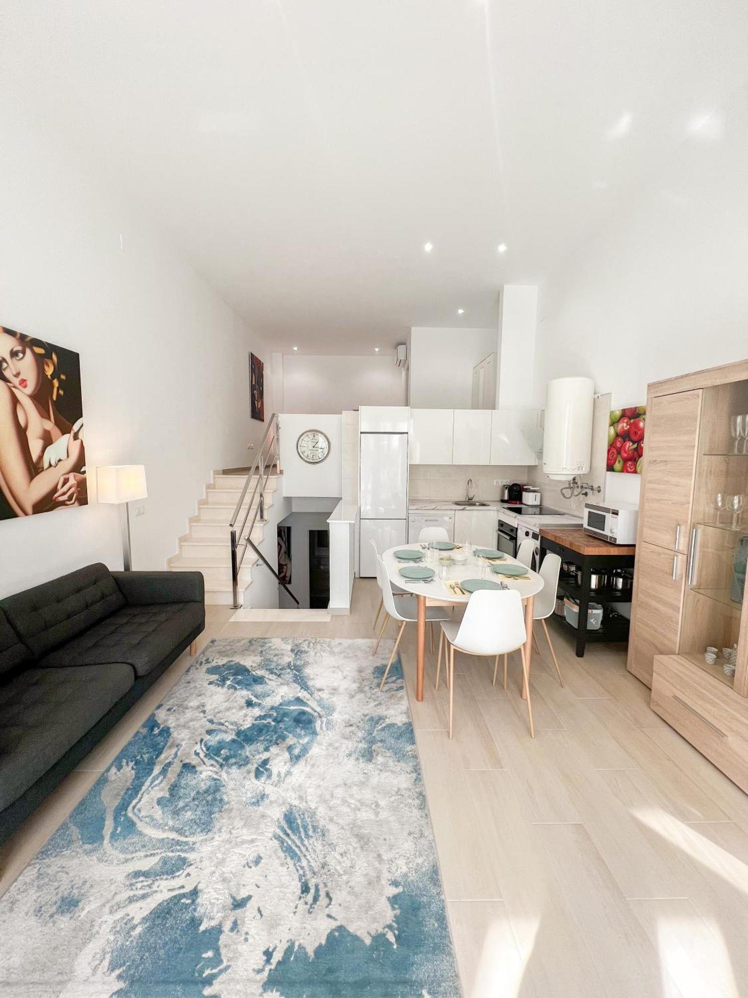Апартаменты Cozy And Modern Family Flat Carihuela Торремолинос Экстерьер фото